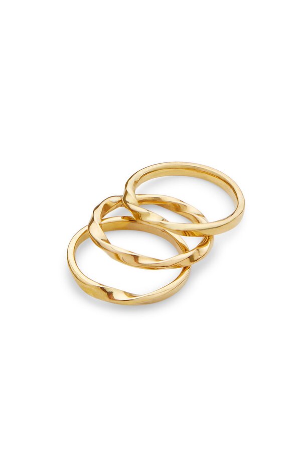 Twist Stacked Rings